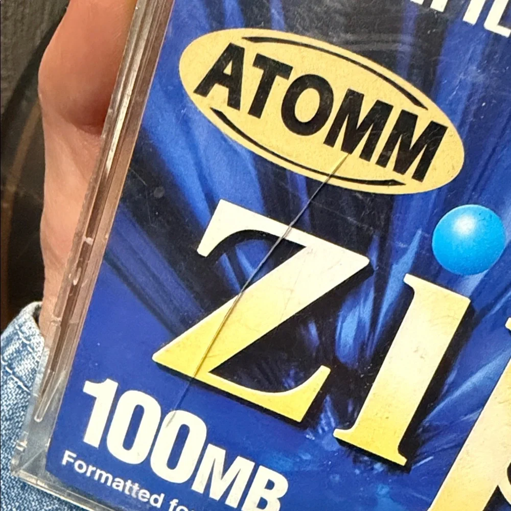 1994 Vintage Fujifilm ATOMM Zip Disk with Blue and Yellow Design